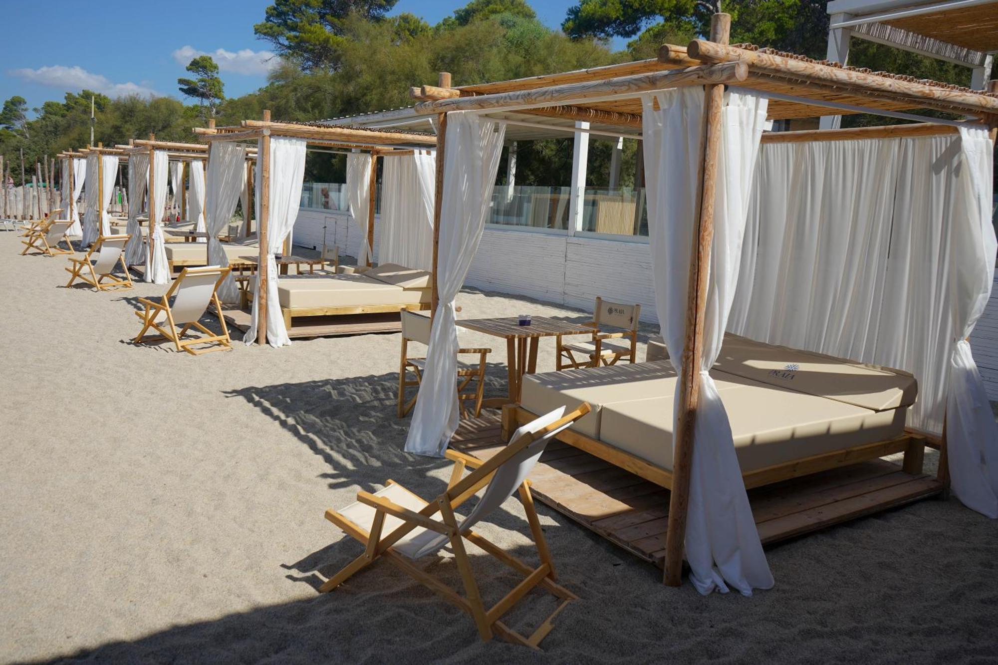 Praia Art Resort - Small Luxury Hotels Of The World (Adults Only) Le Castella  Exterior photo